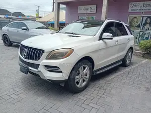 Mercedes-Benz M Class ML350 4MATIC 4dr SUV AWD (3.5L 6cyl 7A) 2014