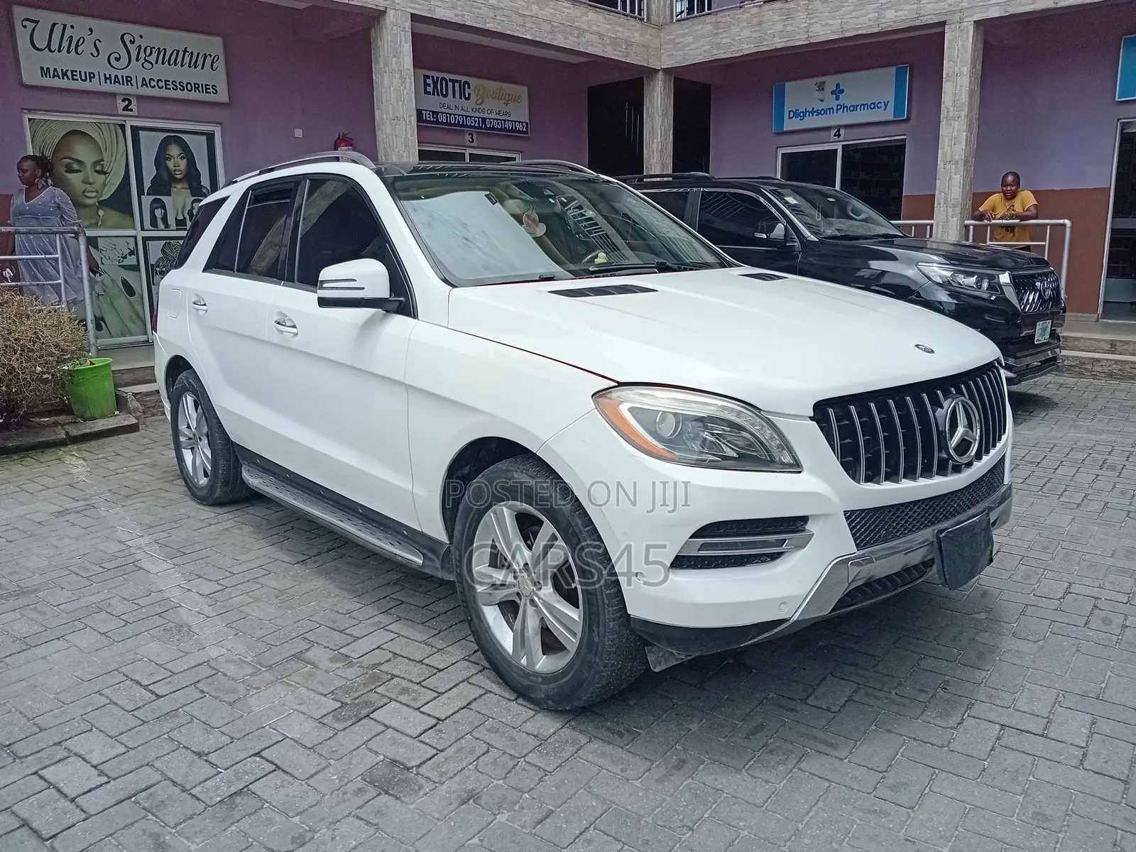 Mercedes-Benz M Class ML350 4MATIC 4dr SUV AWD (3.5L 6cyl 7A) 2014