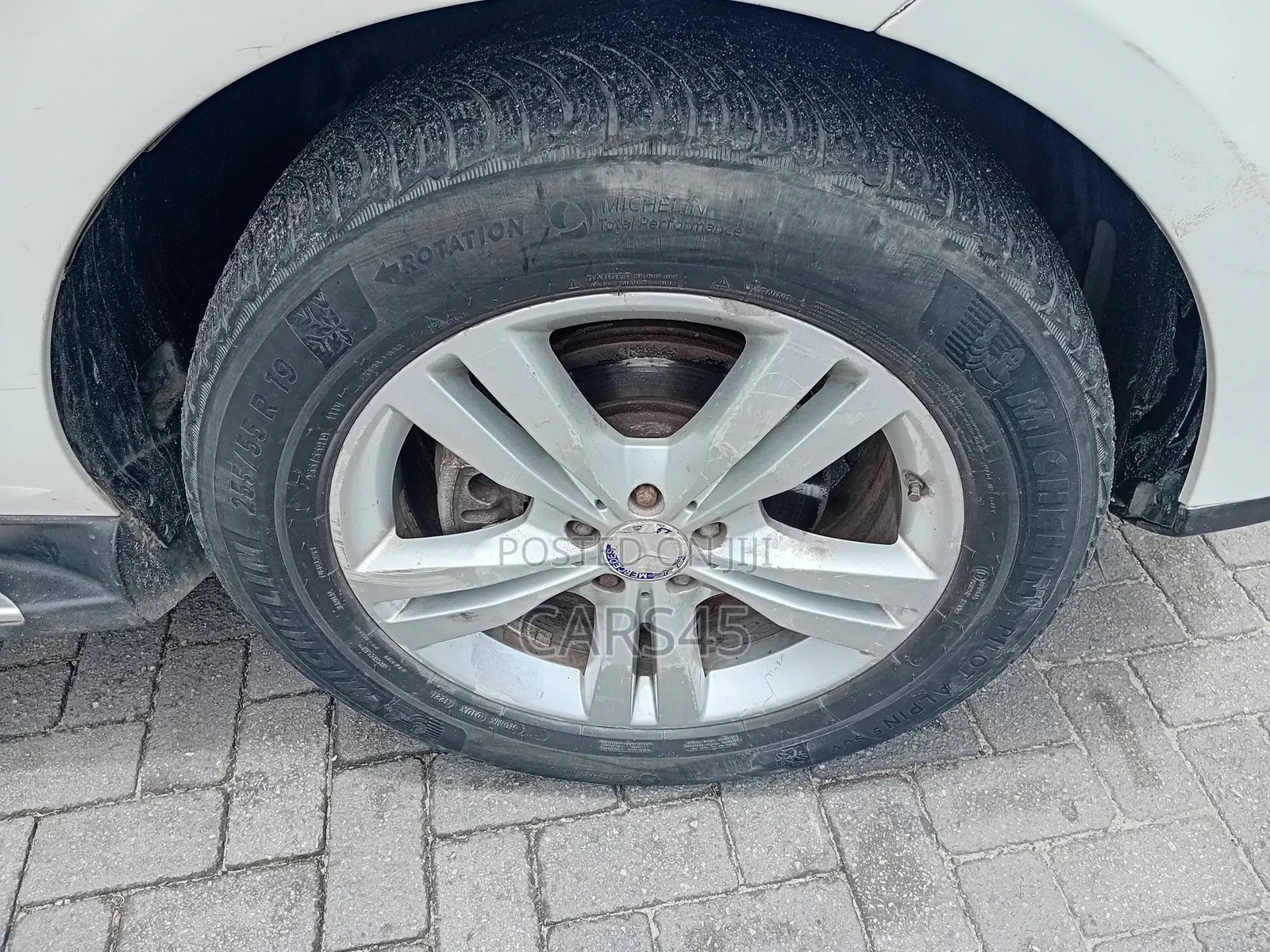 Mercedes-Benz M Class ML350 4MATIC 4dr SUV AWD (3.5L 6cyl 7A) 2014