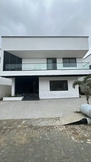 5bdrm Duplex in Lekki Phase 1 for sale