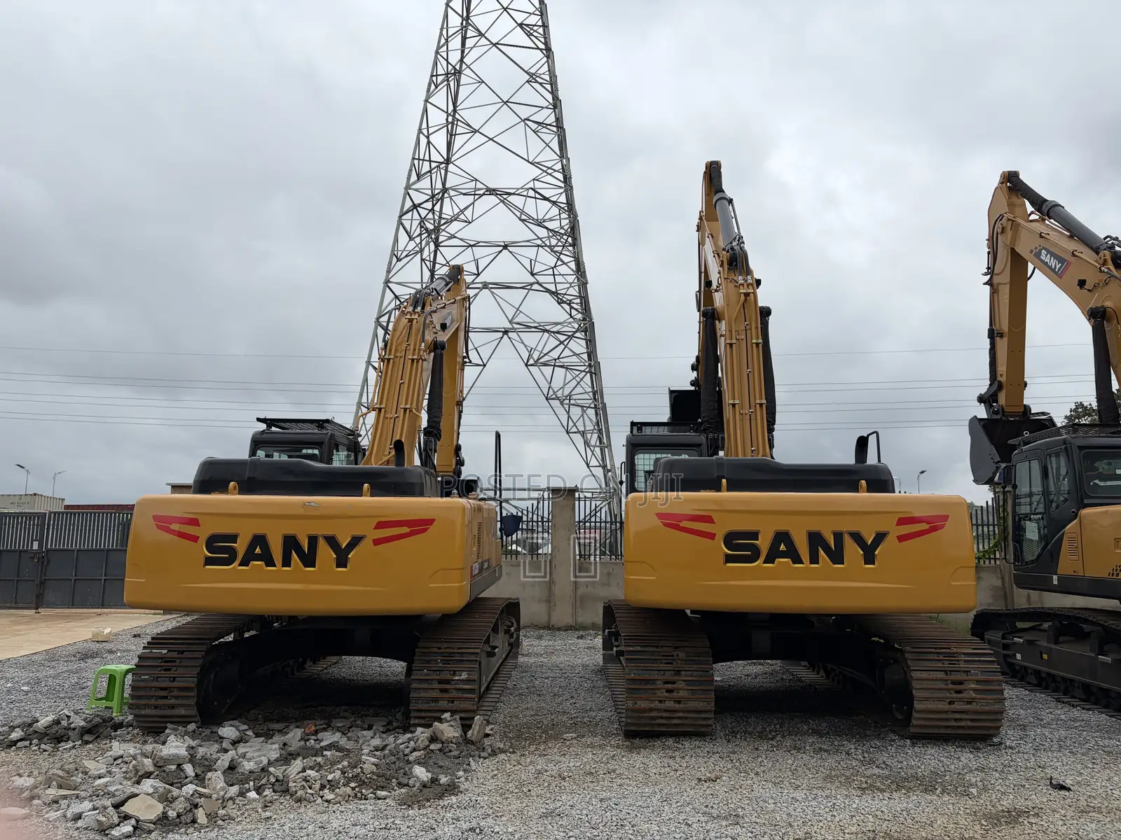 Excavator/Wheel Loader/Truck