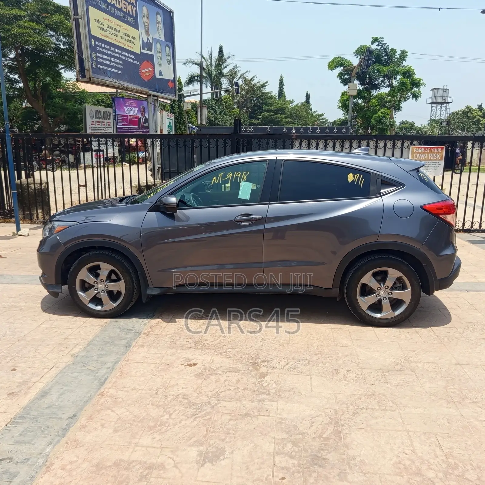 Honda HR-V 2017 Gray