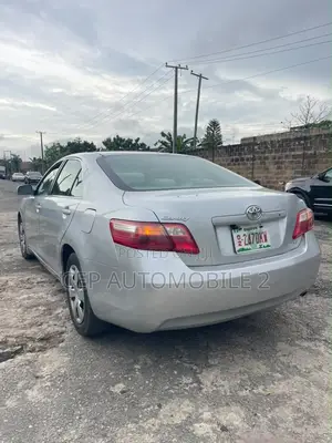 Toyota Camry LE 4dr Sedan (2.4L 4cyl 5A) 2007 Silver