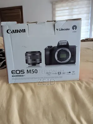 Canon Eos M50