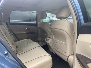 Toyota Venza 2010 Blue