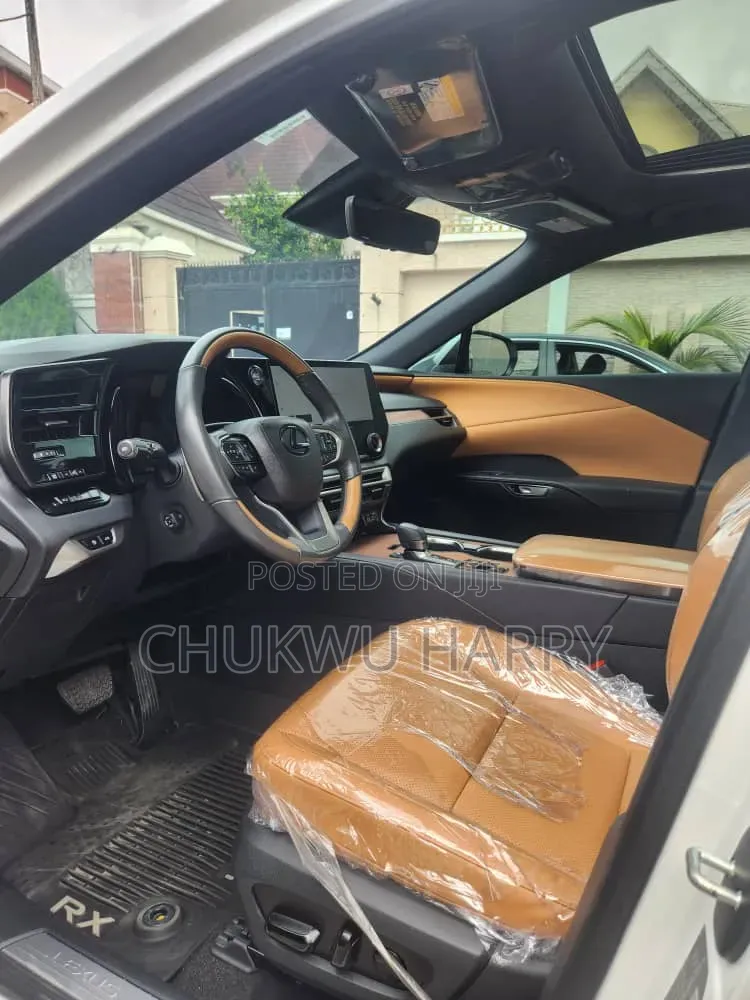 Lexus RX 2024 White