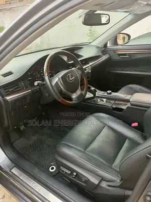 Lexus ES 2013 Gray