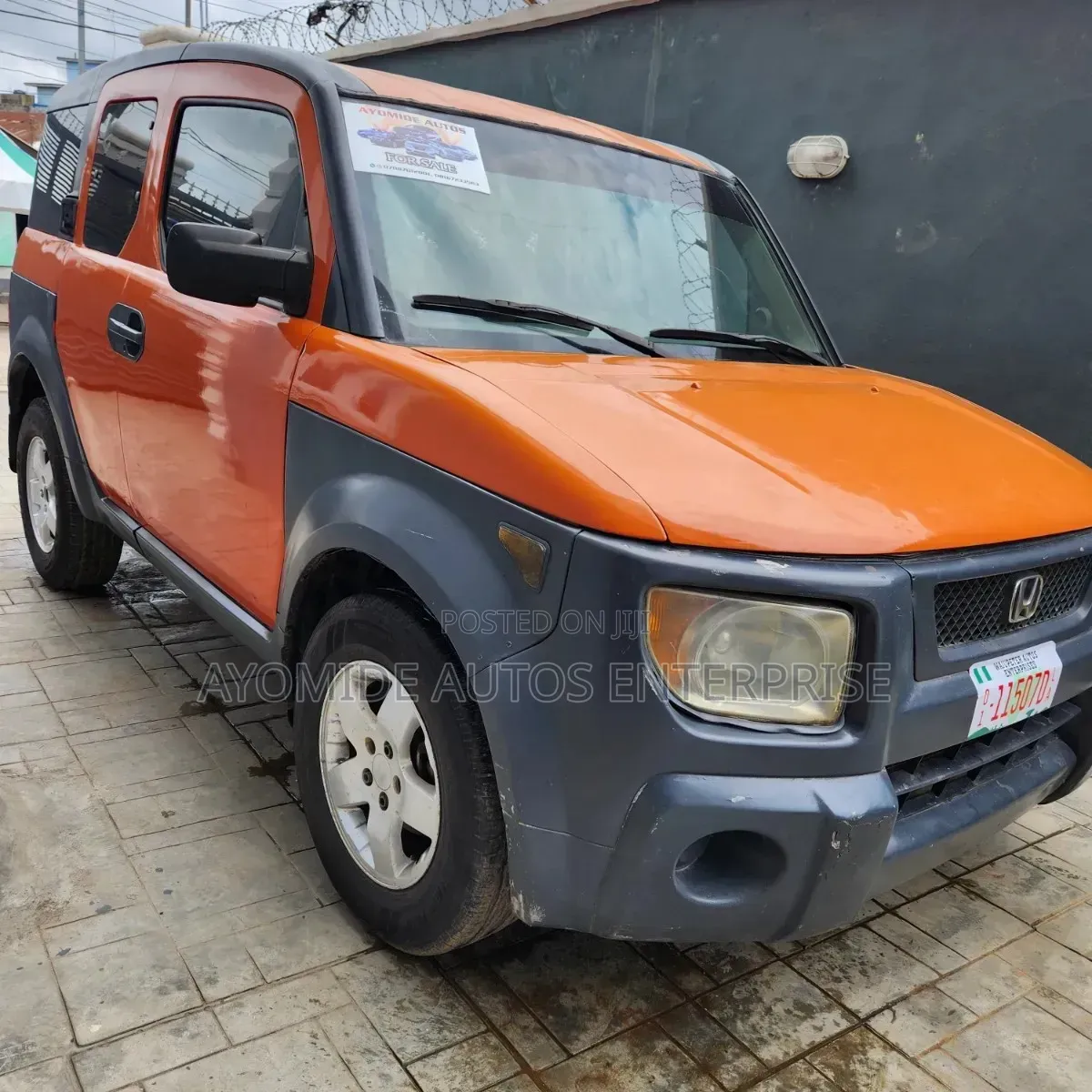 Honda Element LX Automatic 2005 Orange