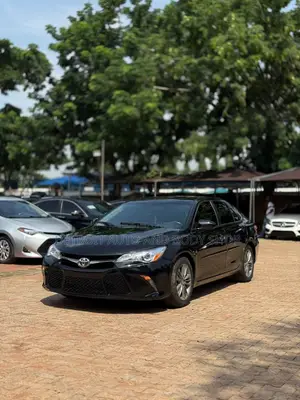 Toyota Camry SE 4dr Sedan (2.5L 4cyl 6A) 2017 Black