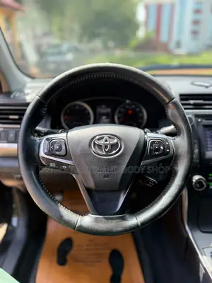 Toyota Camry SE 4dr Sedan (2.5L 4cyl 6A) 2017 Black
