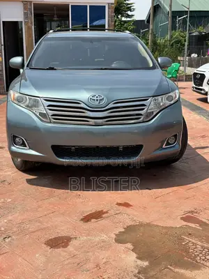 Toyota Avanza 2010 Green