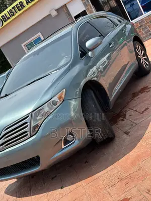 Toyota Avanza 2010 Green