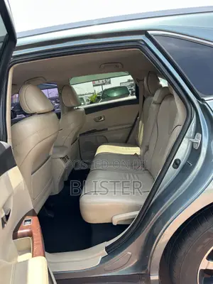 Toyota Avanza 2010 Green