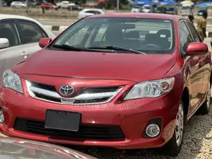Toyota Corolla 2013 Red