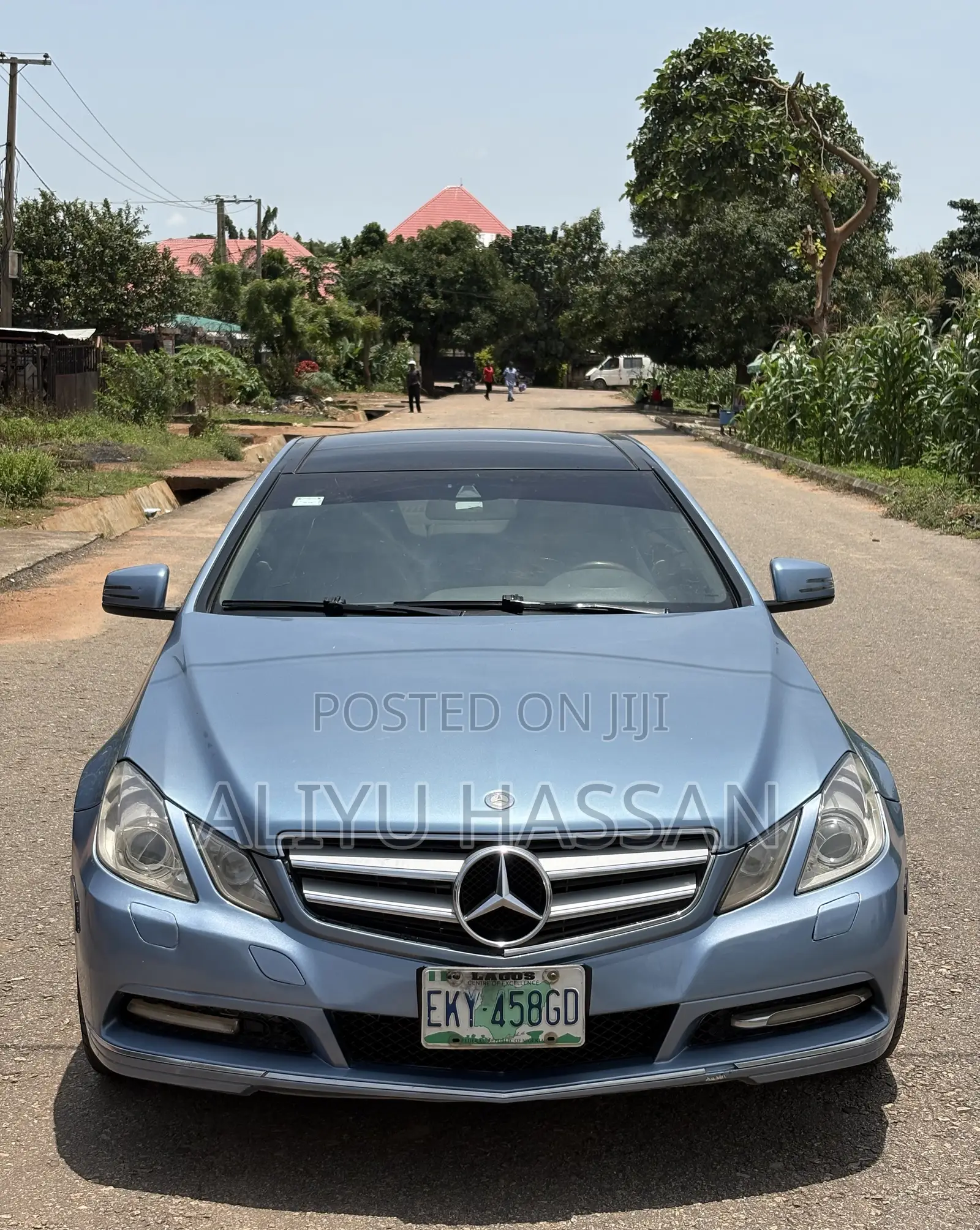 Mercedes-Benz E350 2012 Blue