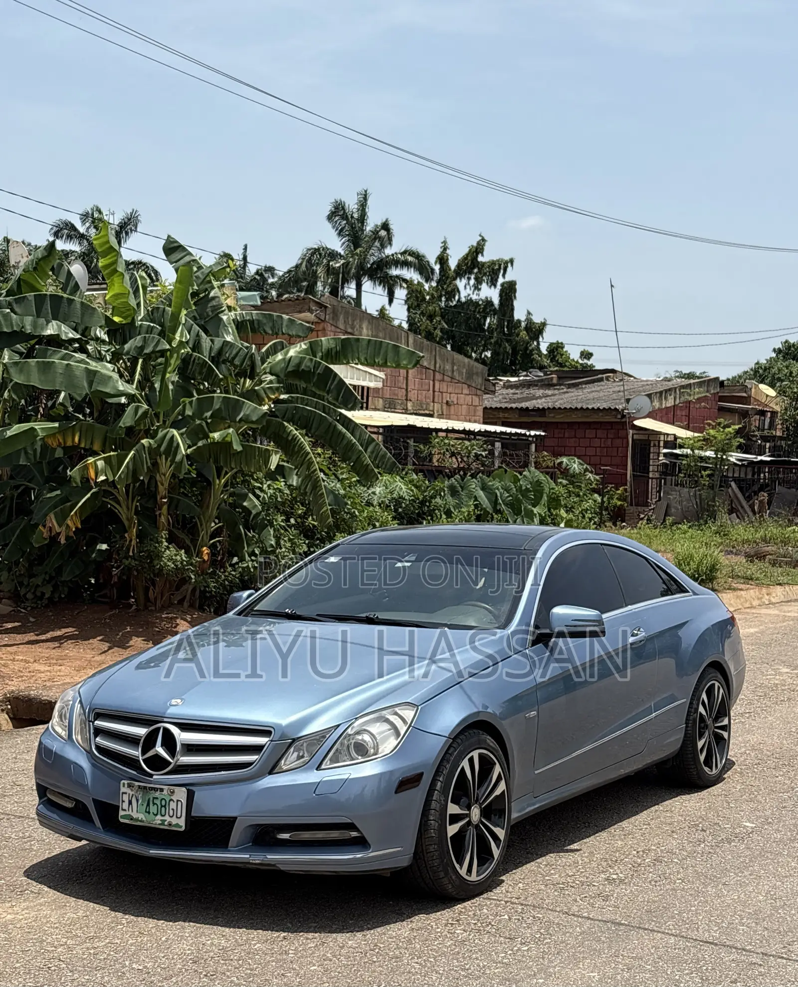 Mercedes-Benz E350 2012 Blue