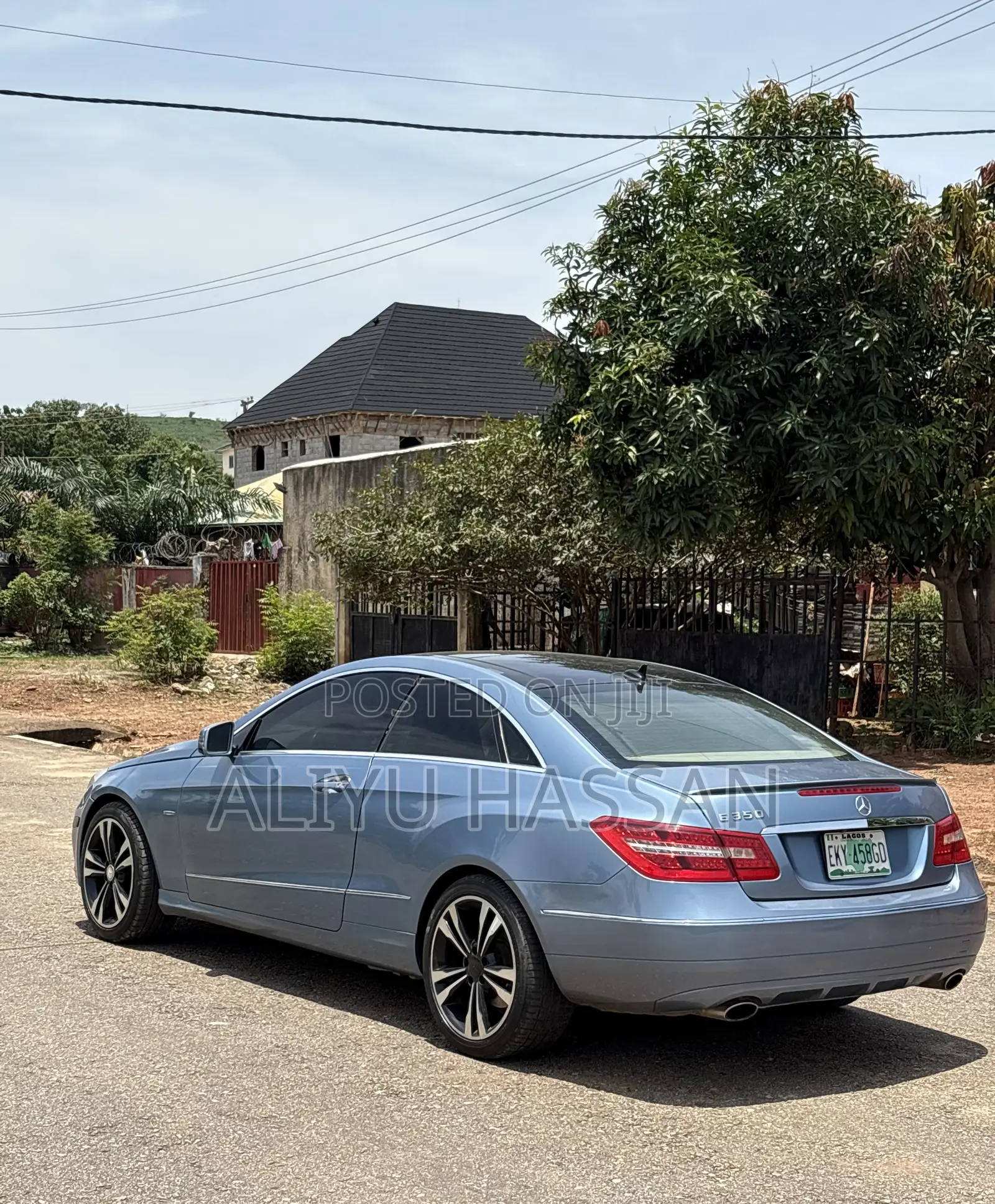 Mercedes-Benz E350 2012 Blue