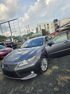 Lexus ES 2015 Gray
