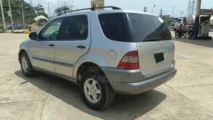 Mercedes-Benz M Class 1999 Silver