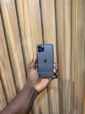 Apple iPhone 11 Pro 64 GB Black
