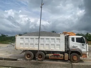 Granite Chippings – 30-Ton Truck
