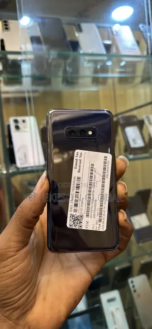 Samsung Galaxy S10e 128 GB Black