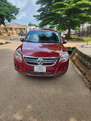 Volkswagen Tiguan SEL 2010 Red
