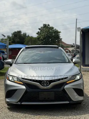 Toyota Camry XSE V6 FWD 2020 Silver