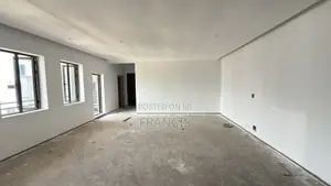 3bdrm Block of Flats in Pelican Estate, Jahi for sale