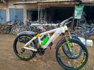 Avon Mountain Bicycle Yellow