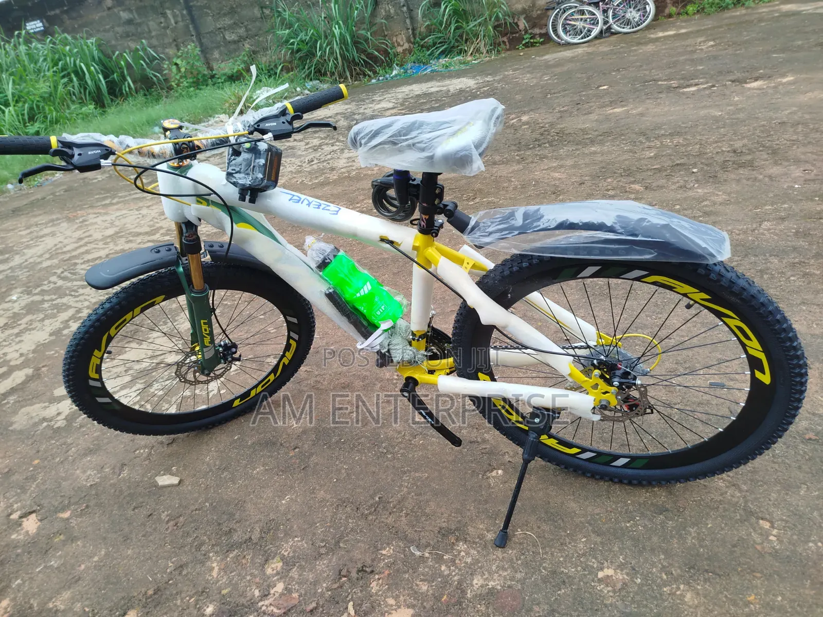 Avon Mountain Bicycle Yellow