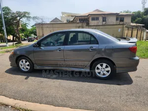 Toyota Corolla 2005 Gray