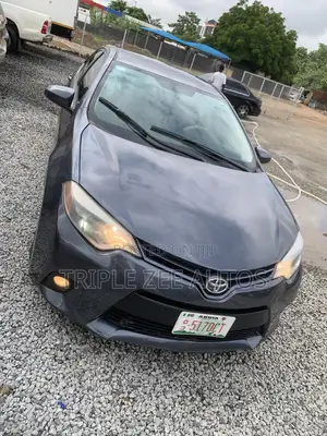 Toyota Corolla LE Eco Plus 4dr Sedan (1.8L 4cyl CVT) 2014
