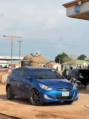 Hyundai I10 2013 Blue