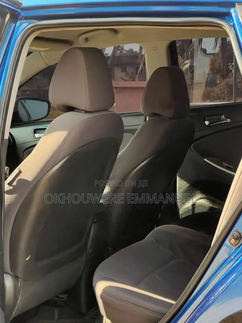 Hyundai I10 2013 Blue