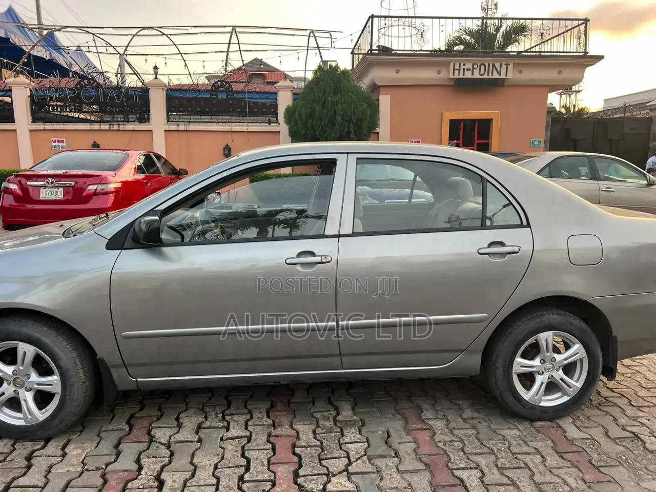 Toyota Corolla LE 2004 Gray