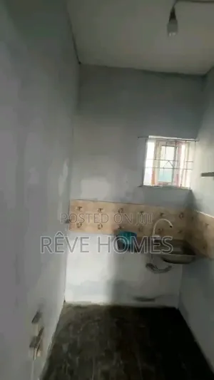 Studio Apartment in Shomolu / Shomolu for rent