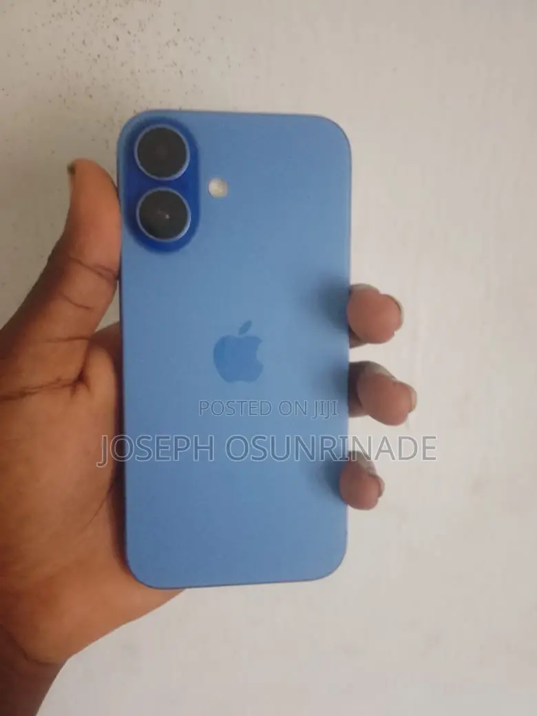 Apple iPhone 16 128 GB Blue