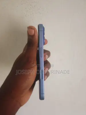 Apple iPhone 16 128 GB Blue
