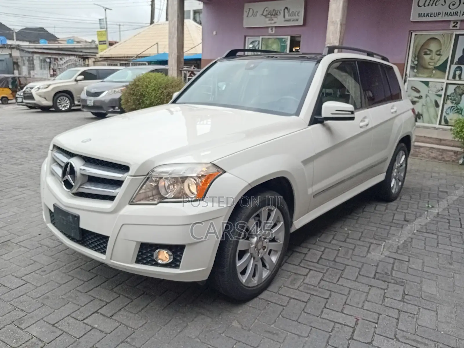 Mercedes-Benz GLK-Class 350 4MATIC 2011 White