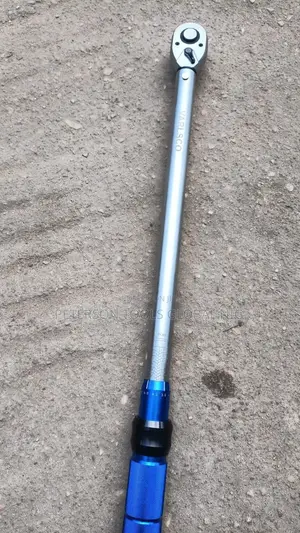 1/2" Torque Wrench 50-350Nm