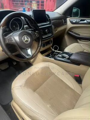 Mercedes-Benz GLE-Class 2017 White