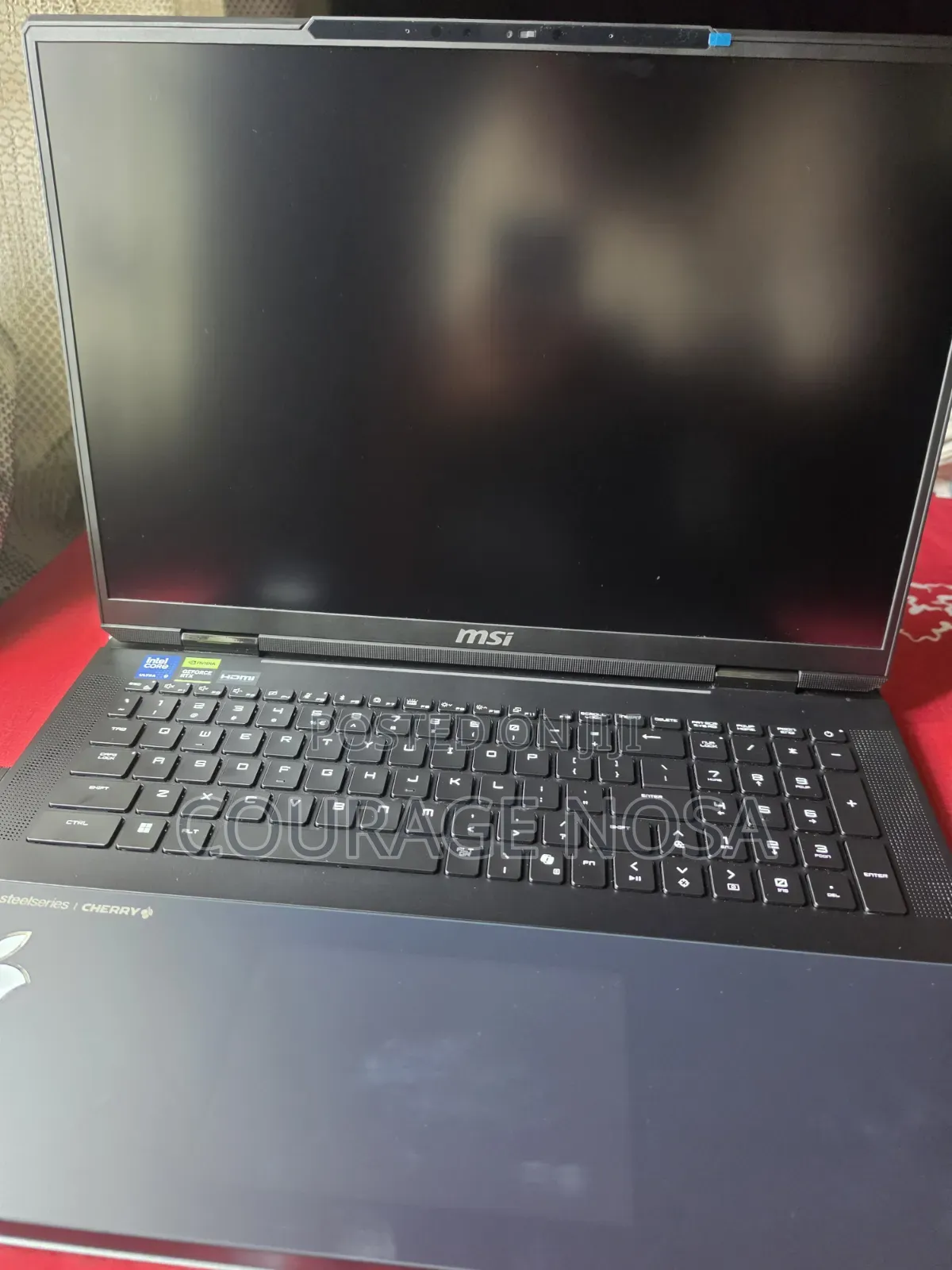 Laptop MSI Titan 18 HX AI 64GB Intel Core Ultra 9 SSD 6T