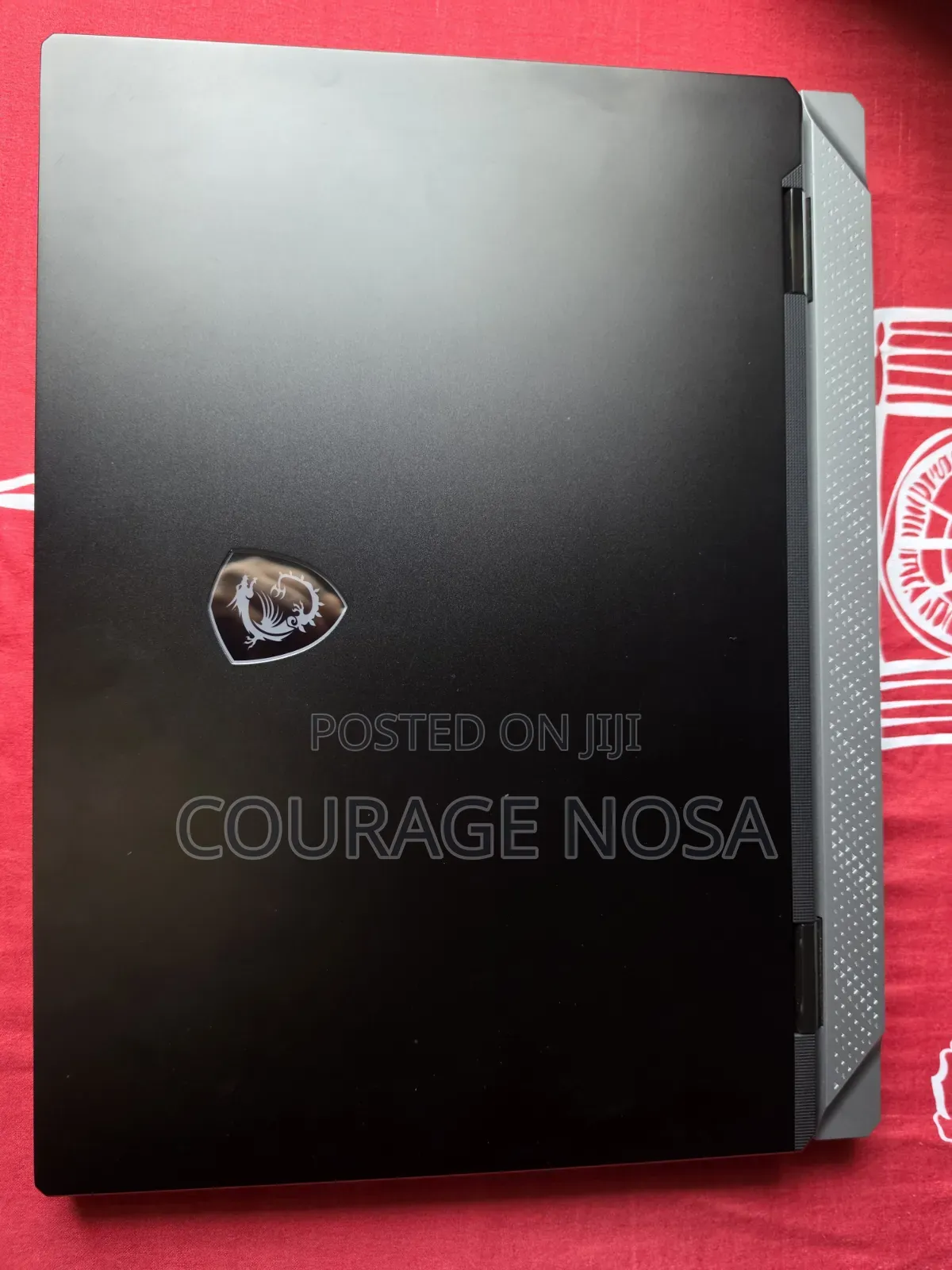 Laptop MSI Titan 18 HX AI 64GB Intel Core Ultra 9 SSD 6T