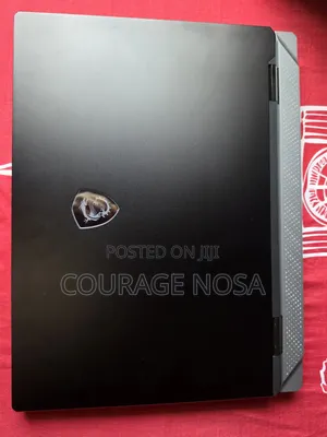 Laptop MSI Titan 18 HX AI 64GB Intel Core Ultra 9 SSD 6T