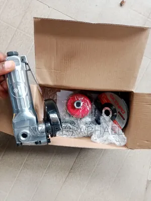 Pneumatic Derusting Machine