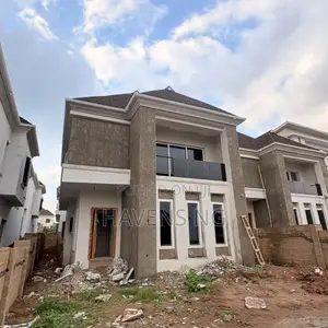 4bdrm Duplex in Akobo for sale