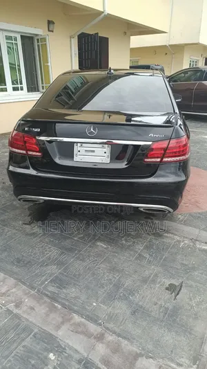 Mercedes-Benz E350 Base 4Matic Sedan AWD (3.5L 6cyl 7A) 2015 Black