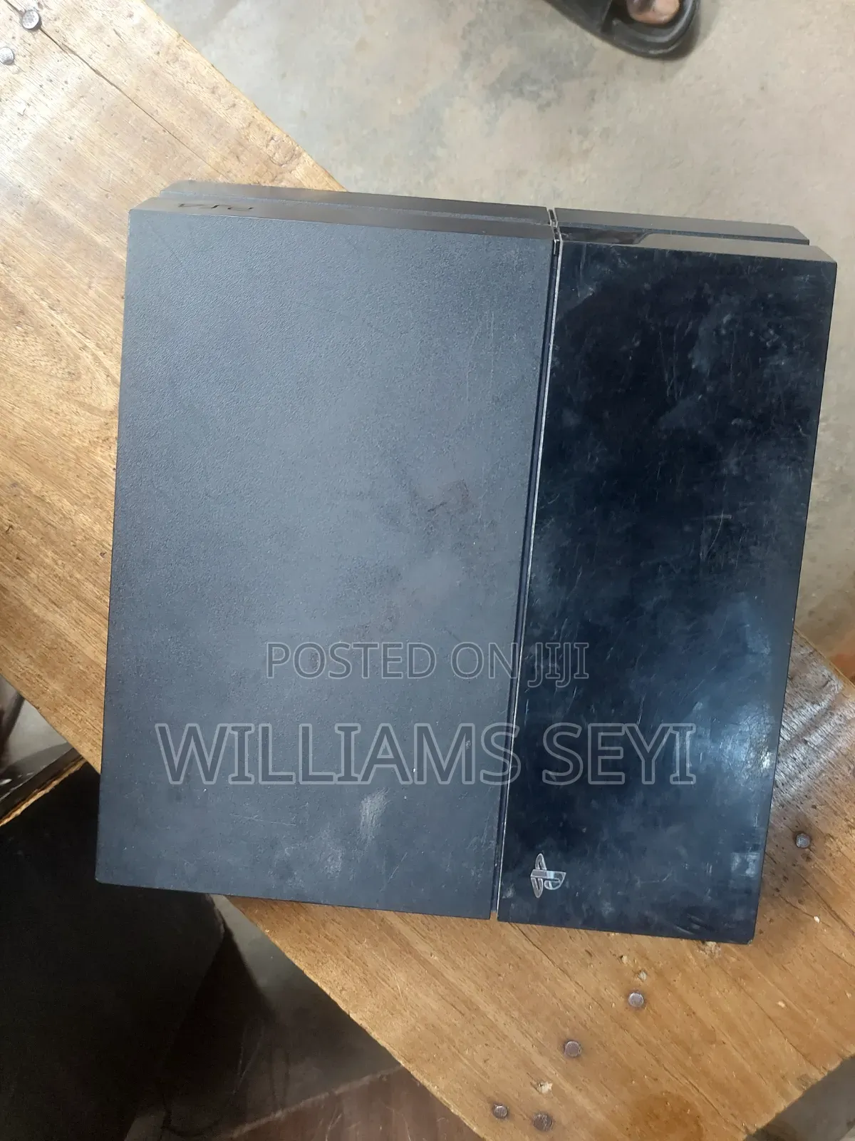 Ps4 Console