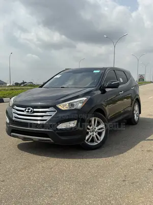 Hyundai Santa Fe 2014 Black